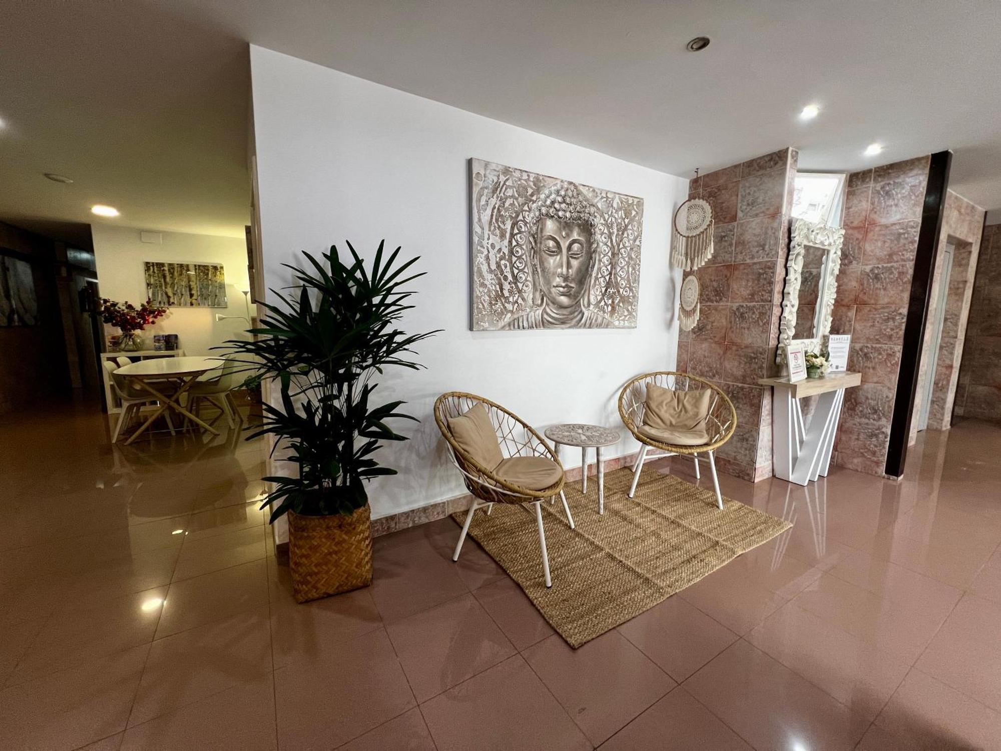Hostal Residencia Cardona Арресифе Экстерьер фото