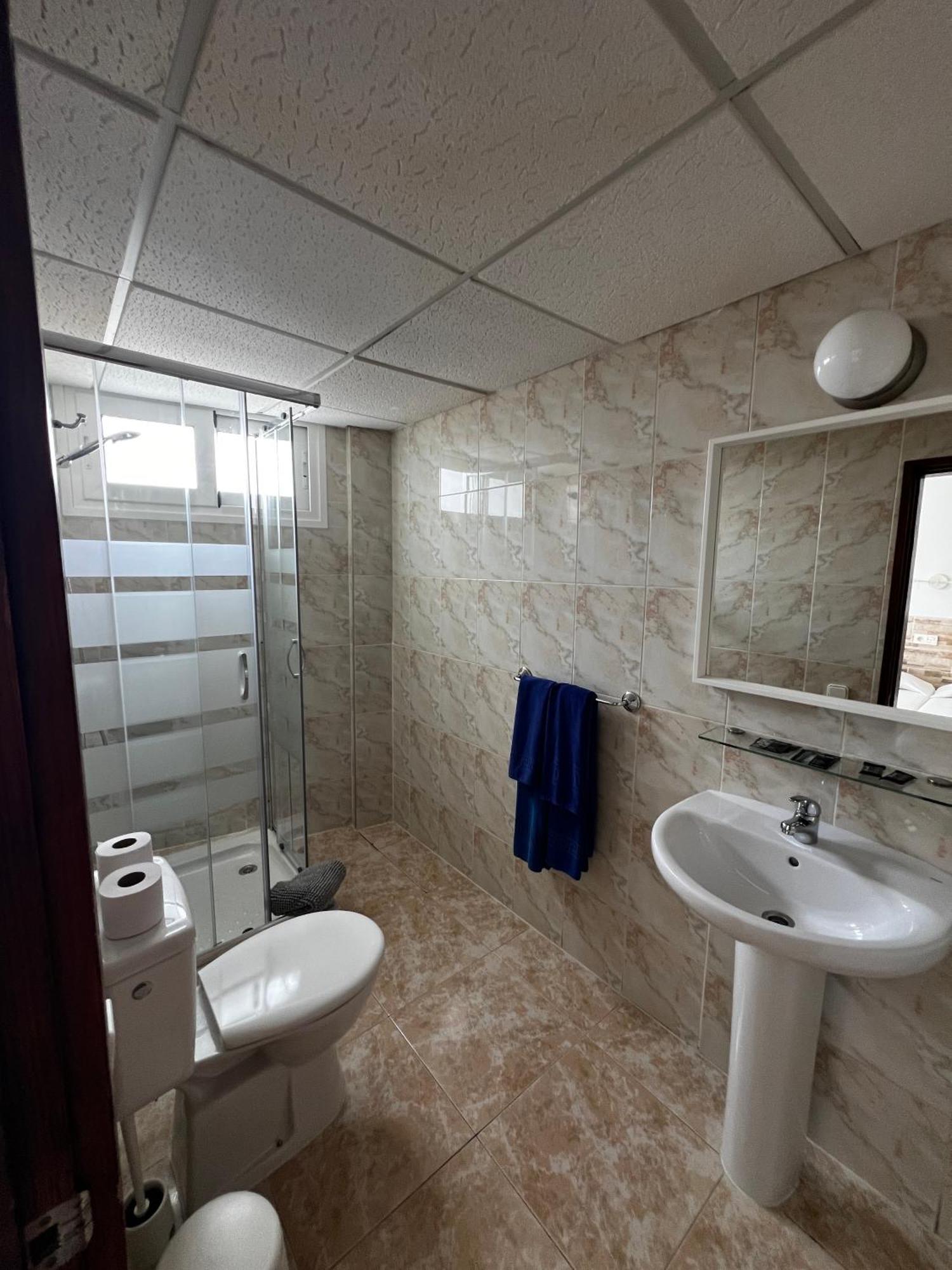Hostal Residencia Cardona Арресифе Экстерьер фото